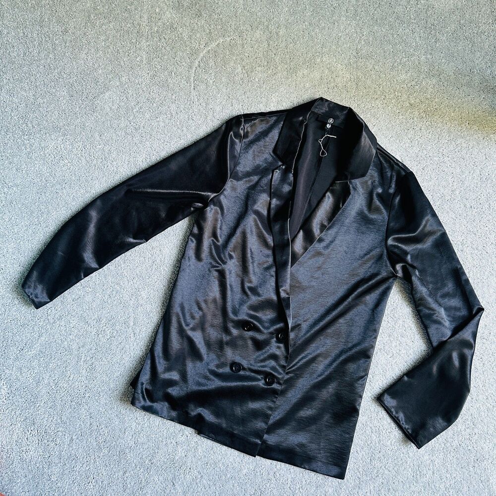 missguided 100% polyester satin blazer in black